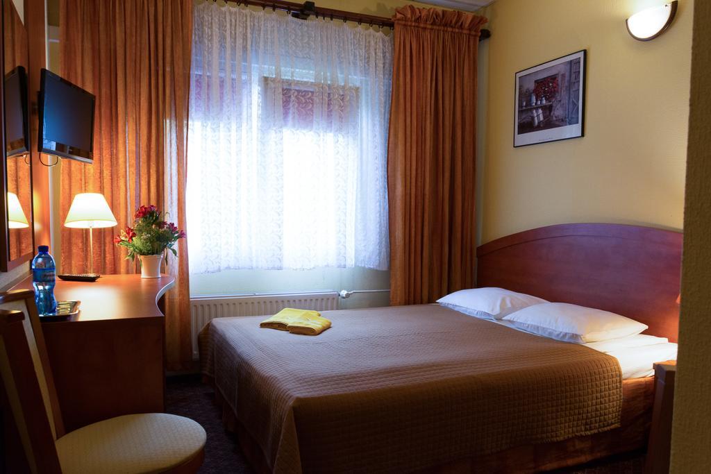 Hotel Astra Tajemniczy Ogrod 포즈난 외부 사진